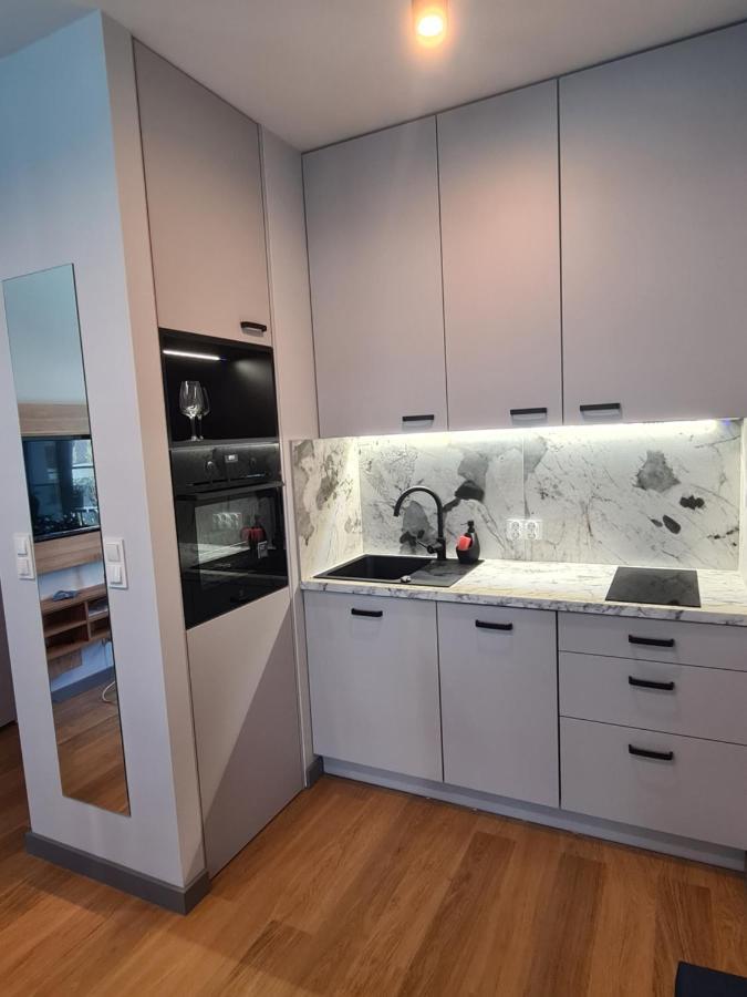 Sea Apartament - Plac Unii Gdynia Exterior foto